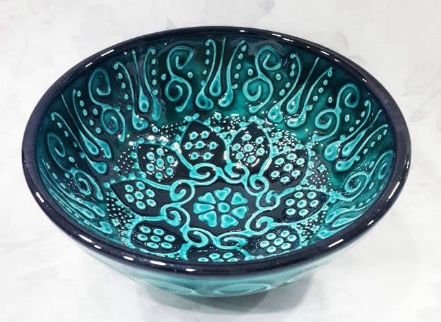 10 cm çapında el yapımı çini kase 