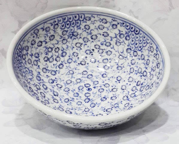 	Osmanlı çizgileri taşıyan 15 cm Kütahya çini kase