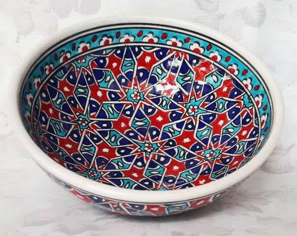 	Kütahya’da üretilmiş samur desenli çini kase 15 cm