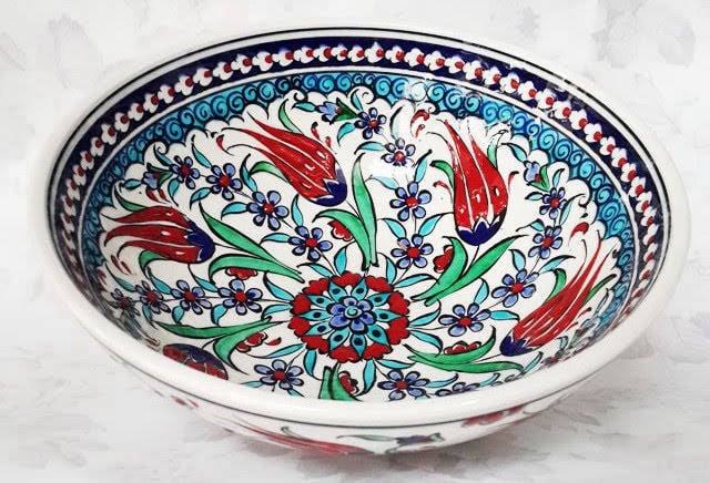 Selçuklu desenli çini kase – 20 cm, el yapımı